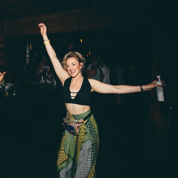 Meet your Posher, Linnea - Picture 1 of 6